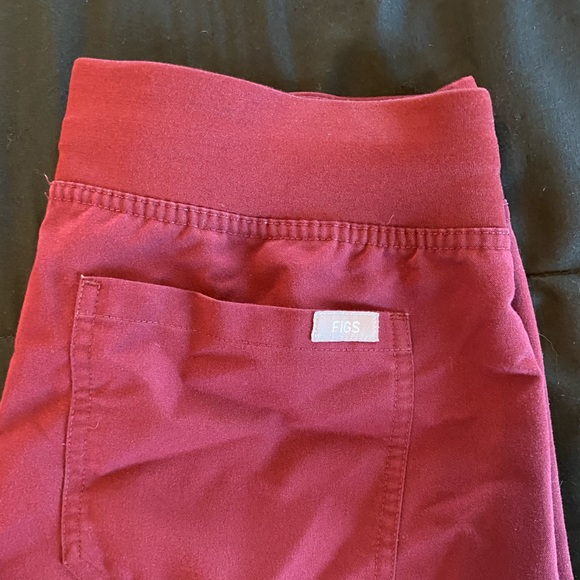 Figs Livingston Basic Scrub Pants in Burgundy - Picture 6 of 6